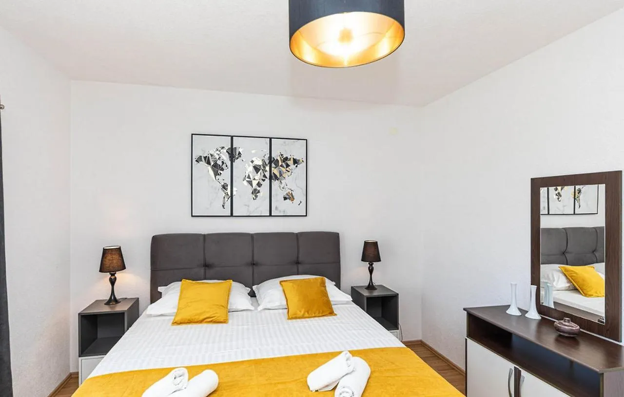 Villa Hana Kaštel Novi